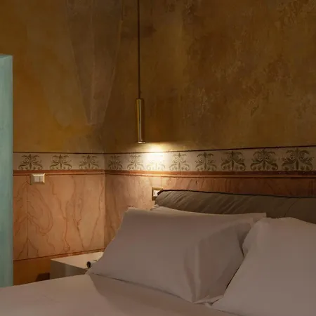 Palazzo Zimara Boutique فندق