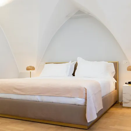 Palazzo Zimara Boutique Hotell